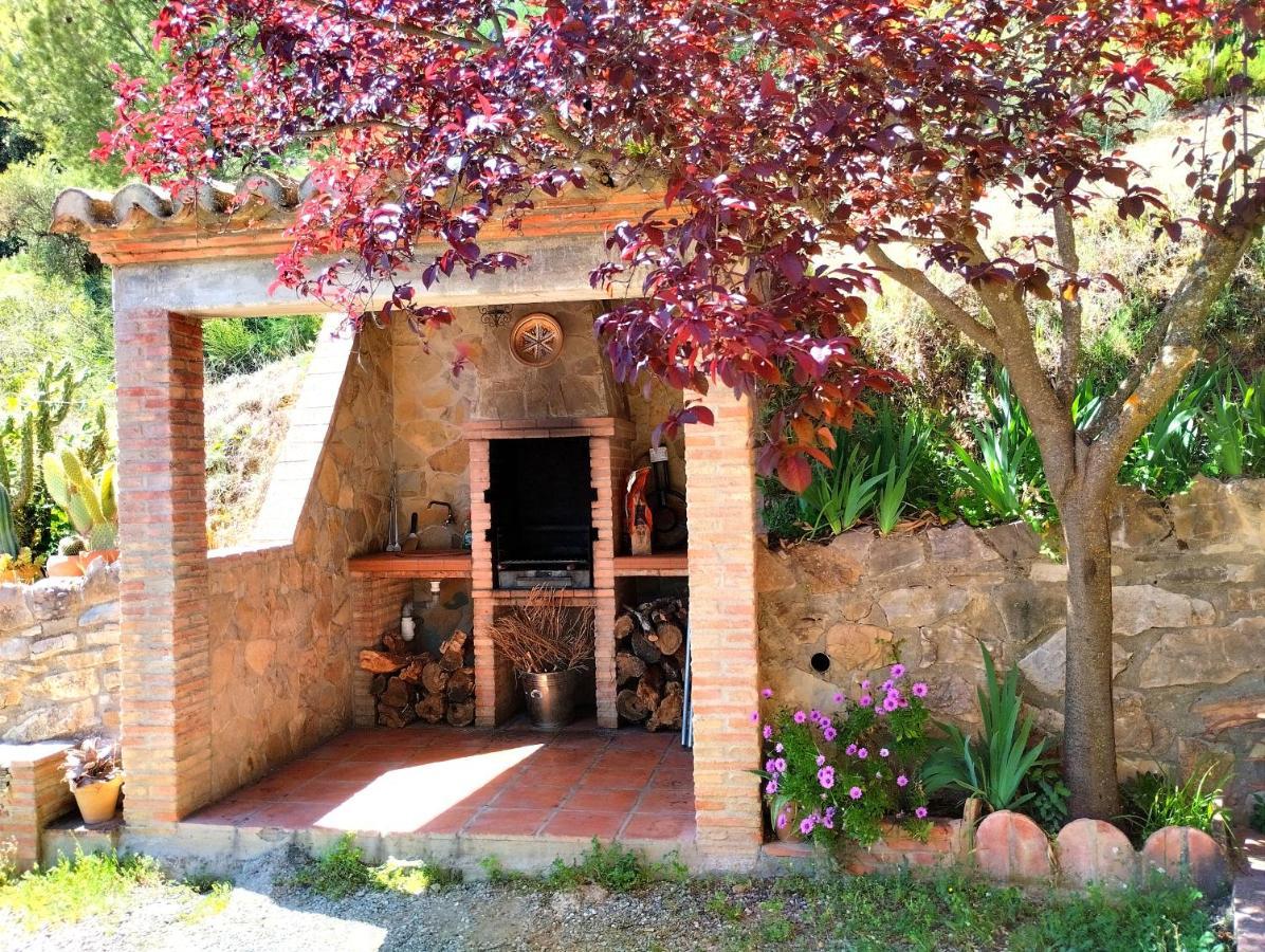 La Casita De Piedra Ronda