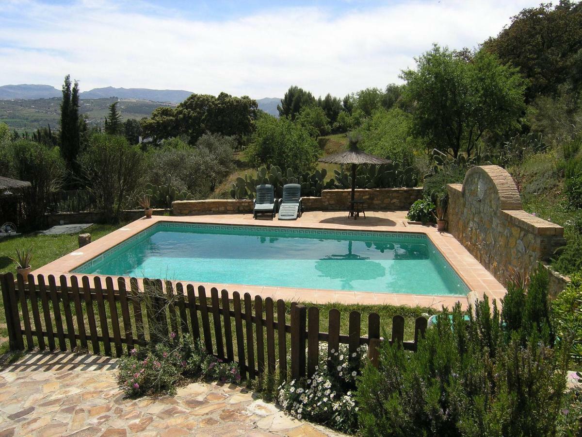 La Casita De Piedra Ronda